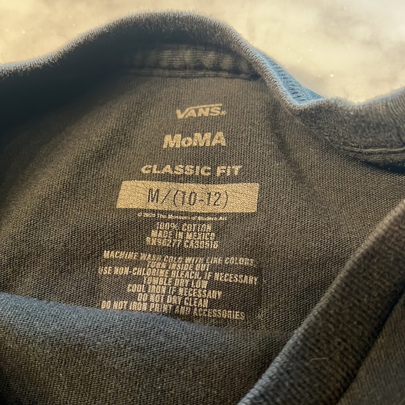 Vans MOMA T-shirt. Boys medium. 10/12. - Picture 6 of 7